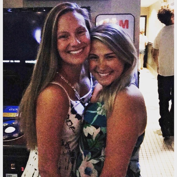 Meet your Posher, Sam - Picture 1 of 1